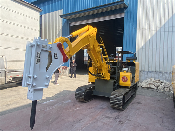 矿山履带破碎锤